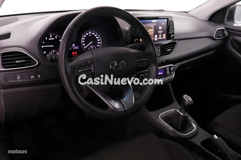 Hyundai i30 - foto 11