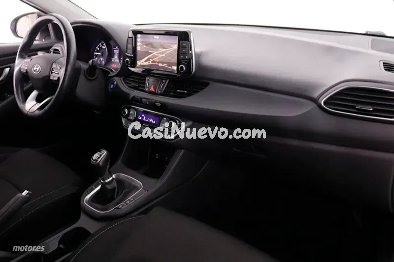 Hyundai i30 - foto 12