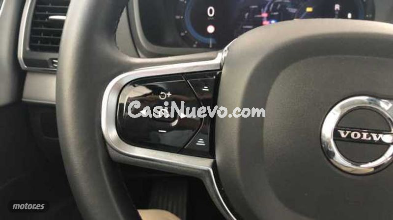 Volvo XC 90 - foto 18