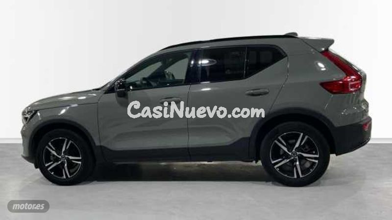Volvo XC40 - foto 3