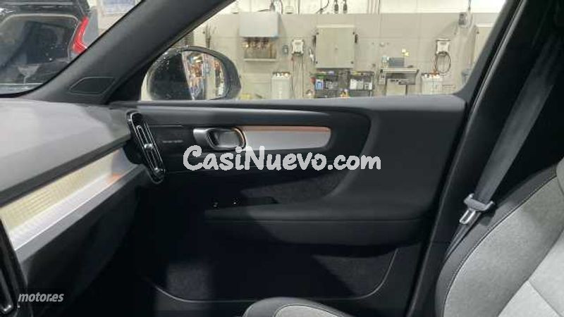 Volvo XC40 - foto 20