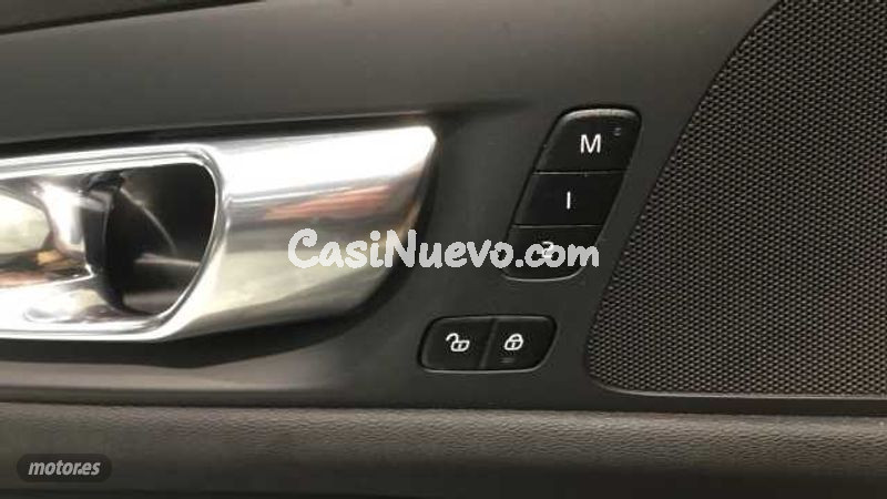 Volvo V 60 - foto 17