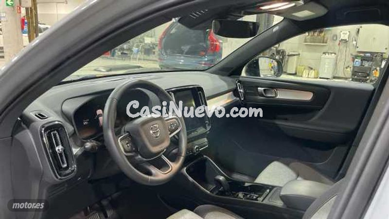 Volvo XC40 - foto 4
