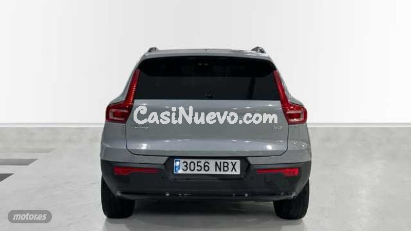 Volvo XC40 - foto 7