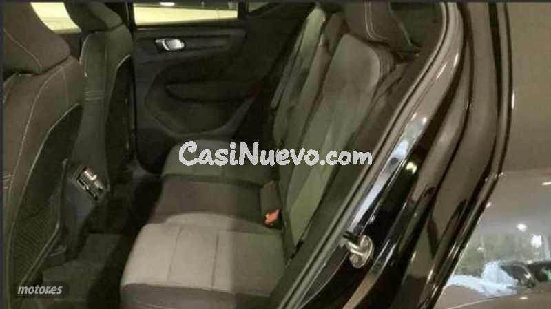 Volvo XC40 - foto 5