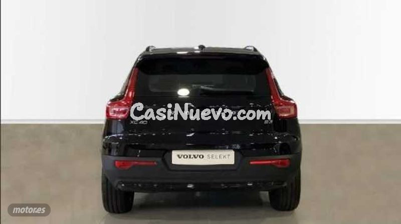 Volvo XC40 - foto 6