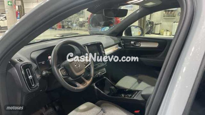 Volvo XC40 - foto 4