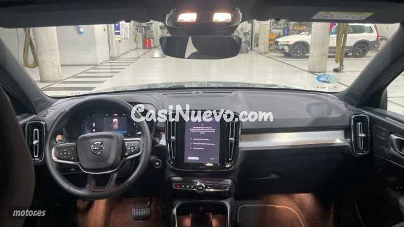 Volvo XC40 - foto 5