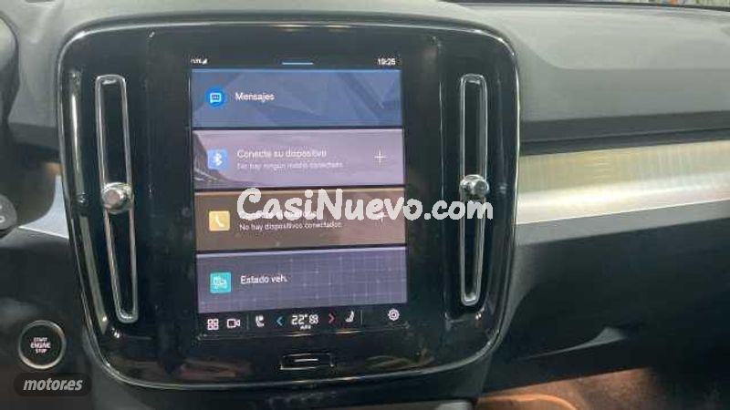 Volvo XC40 - foto 12