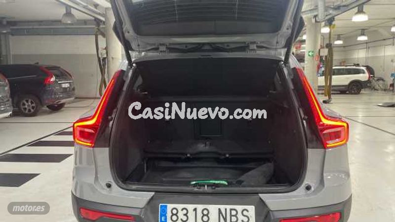 Volvo XC40 - foto 13