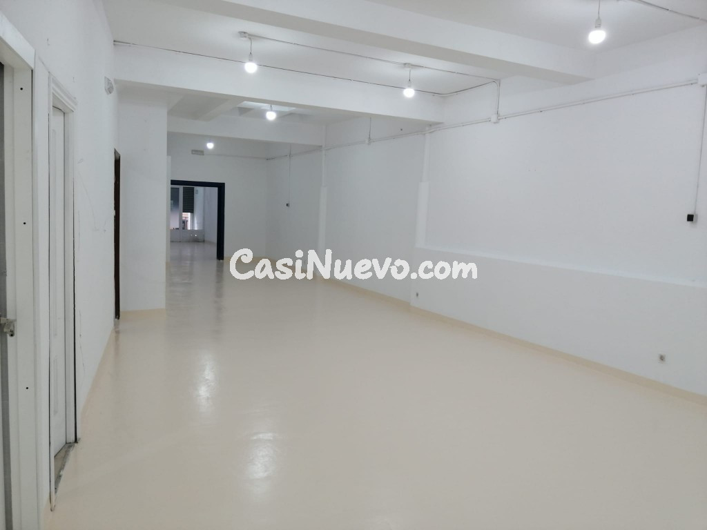 Local comercial en Venta en A Coruña La Coruña RONDA DE OUTE - foto 2