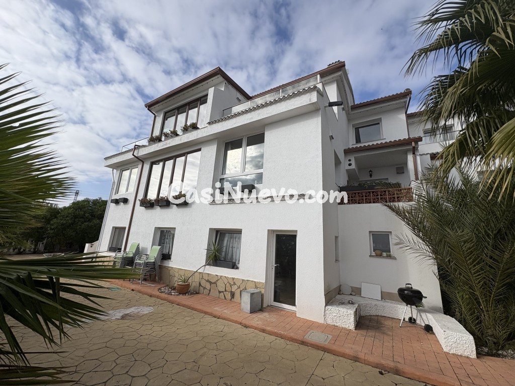 Casa-Chalet en Venta en Alcossebre Castellón - foto 2