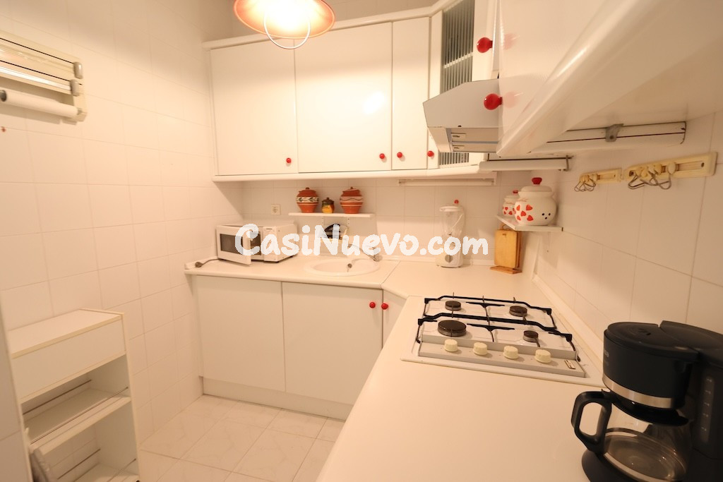 Adosado de 3 dormitorios y gran jardín en La Florida - foto 8