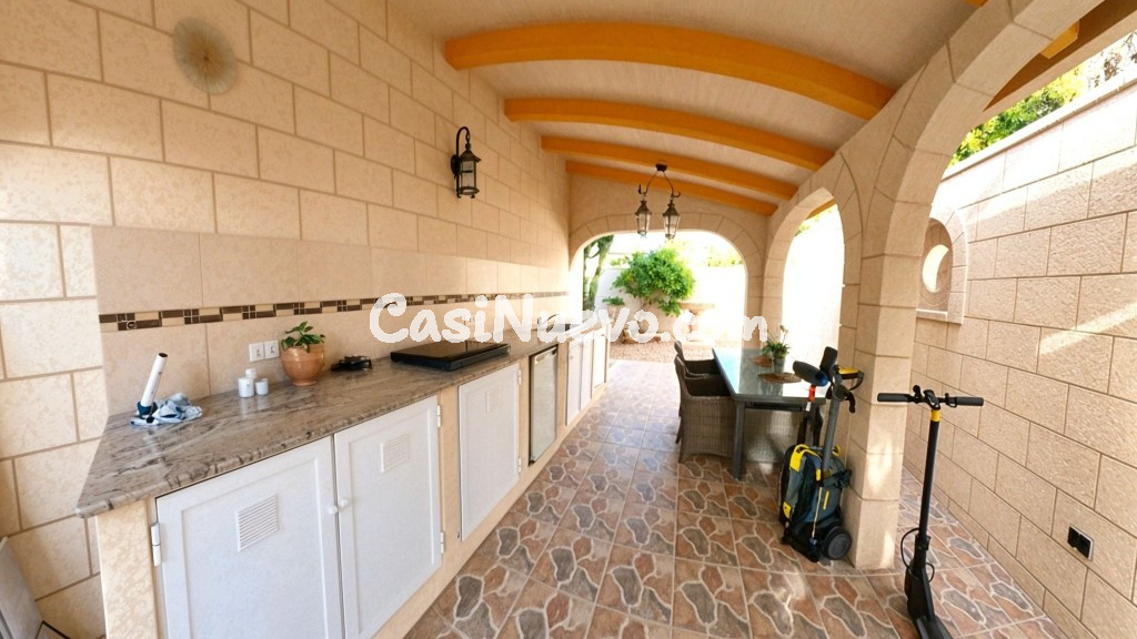 Exclusivo chalet independiente en la Costa Blanca - Benijófa - foto 34