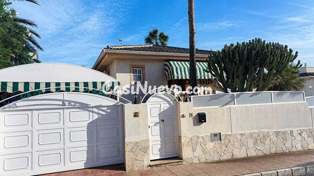 Exclusivo chalet independiente en la Costa Blanca - Benijófa - foto 38