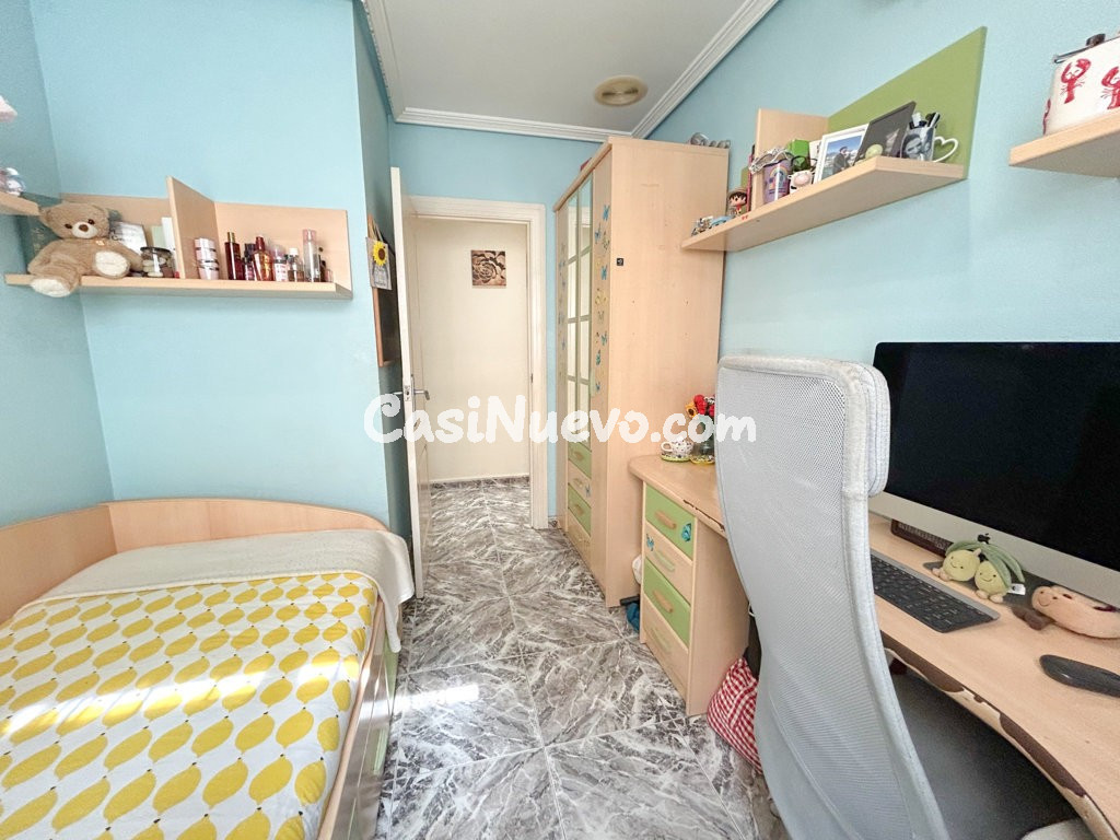 Ático de 3 dormitorios a menos de 500 m de la playa - foto 5