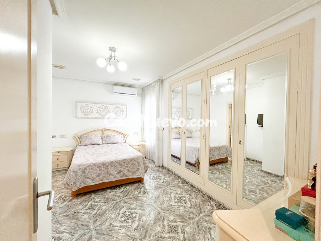 Ático de 3 dormitorios a menos de 500 m de la playa - foto 7