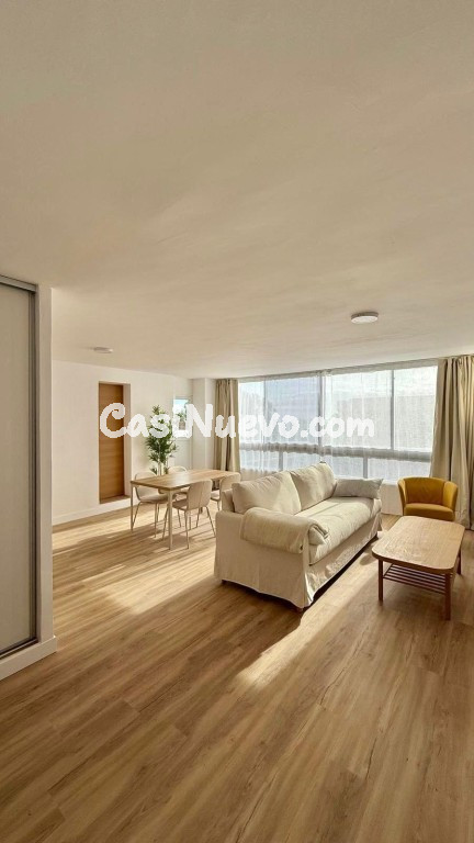 Atico 2 dormitorios en La Carihuela - foto 4