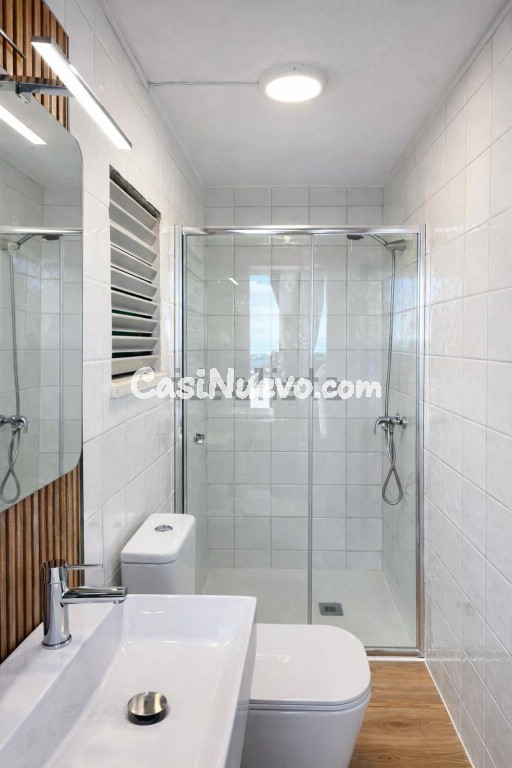 Atico 2 dormitorios en La Carihuela - foto 12