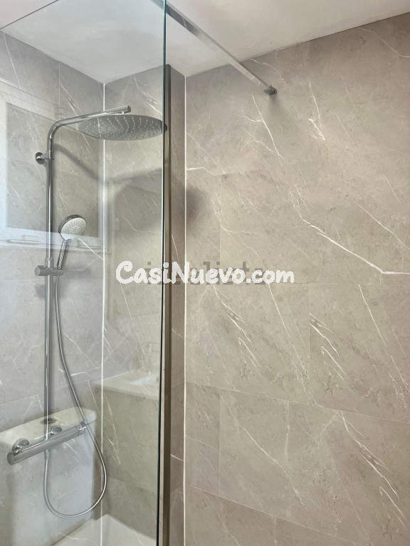 Atico 2 dormitorios en La Carihuela - foto 15