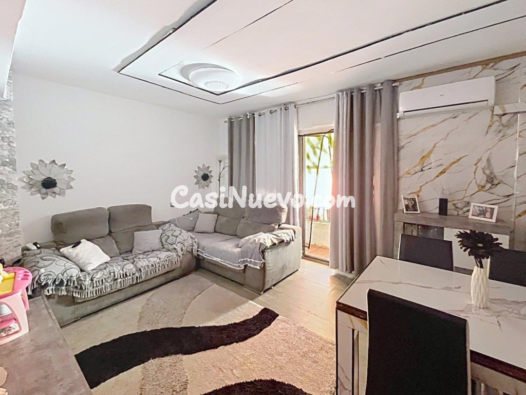 Piso luminoso con 2 balcones cerca de la universidad CEU