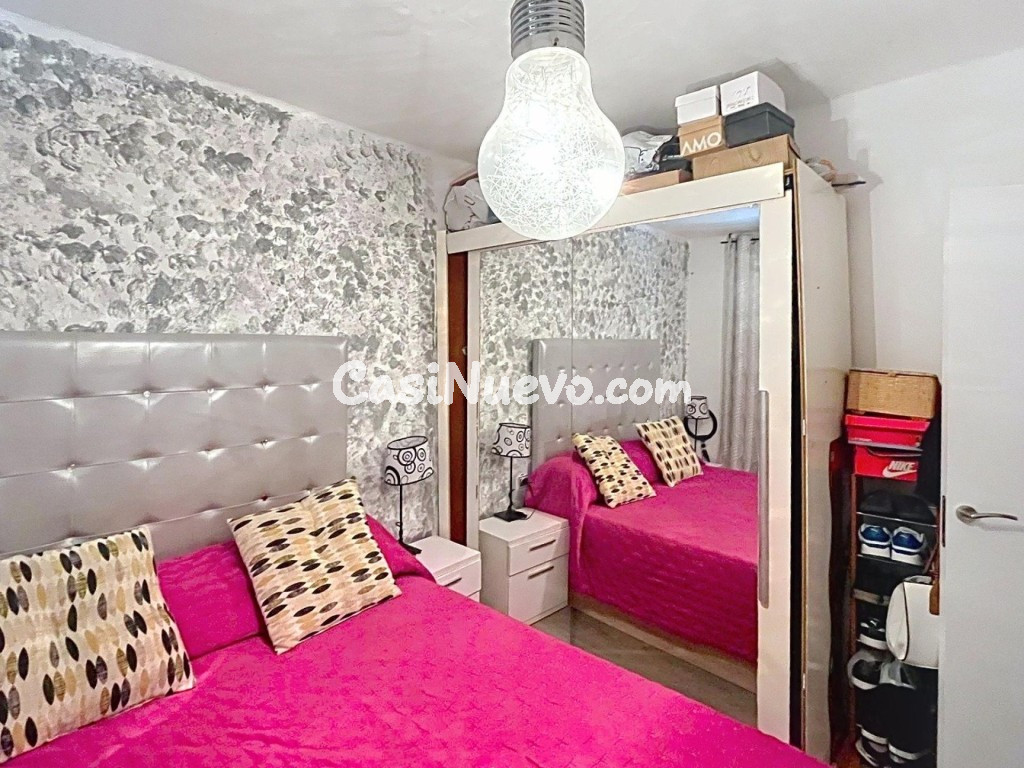 Piso luminoso con 2 balcones cerca de la universidad CEU - foto 7