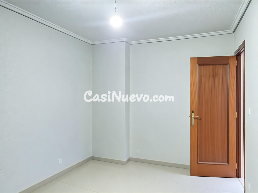 AMPLIO PISO EN PLENO CENTRO - foto 16