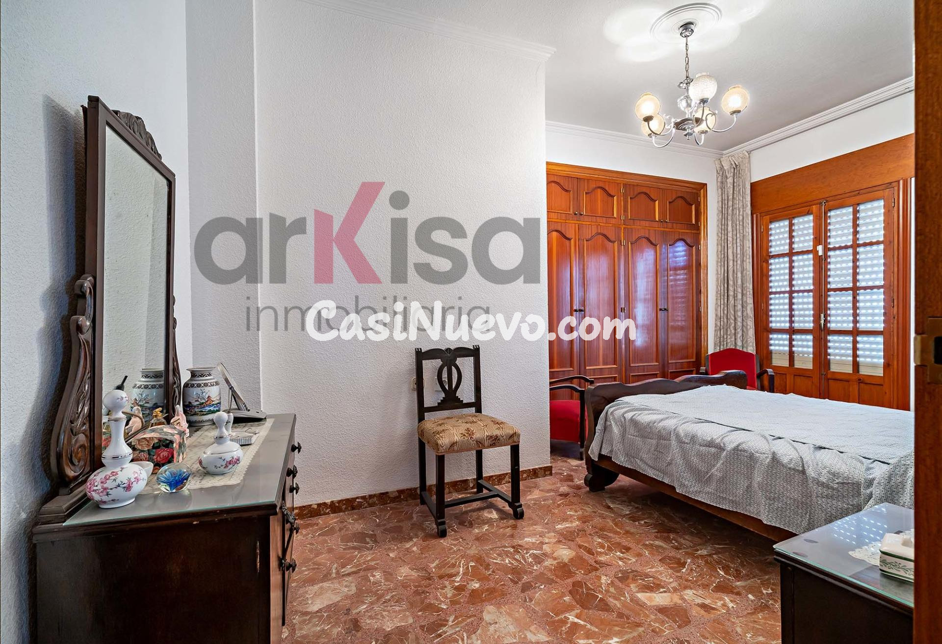 Espectacular Casa Dúplex con Huerto en el Corazón de Berja - foto 15