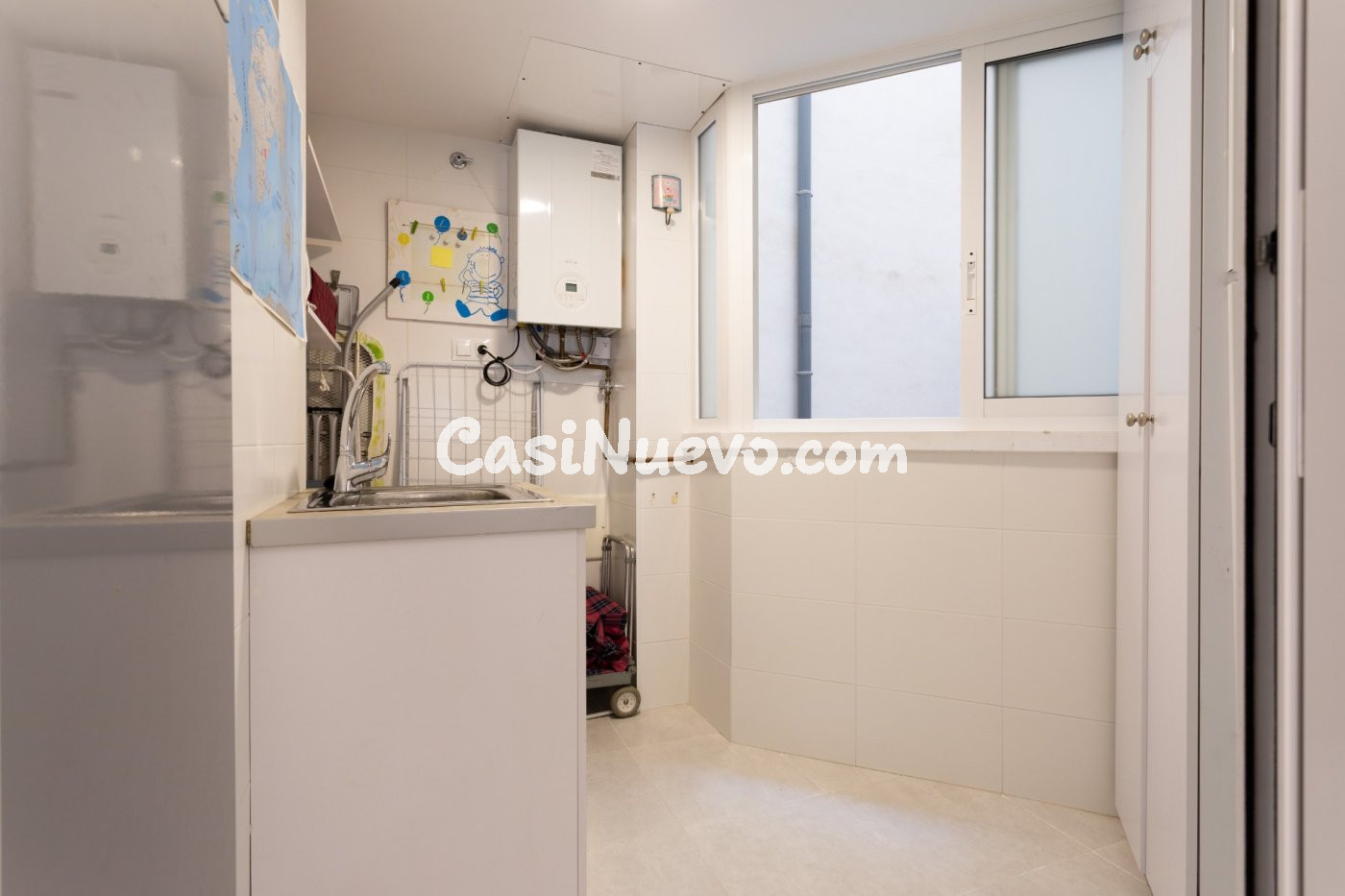 Piso de tres habitaciones reformado en Avda. Benito Pérez Ga - foto 11