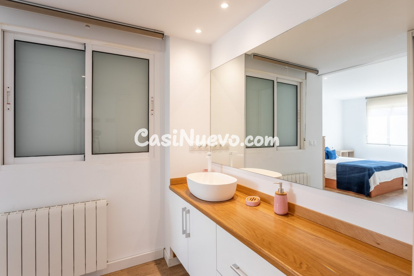 Piso de tres habitaciones reformado en Avda. Benito Pérez Ga - foto 16