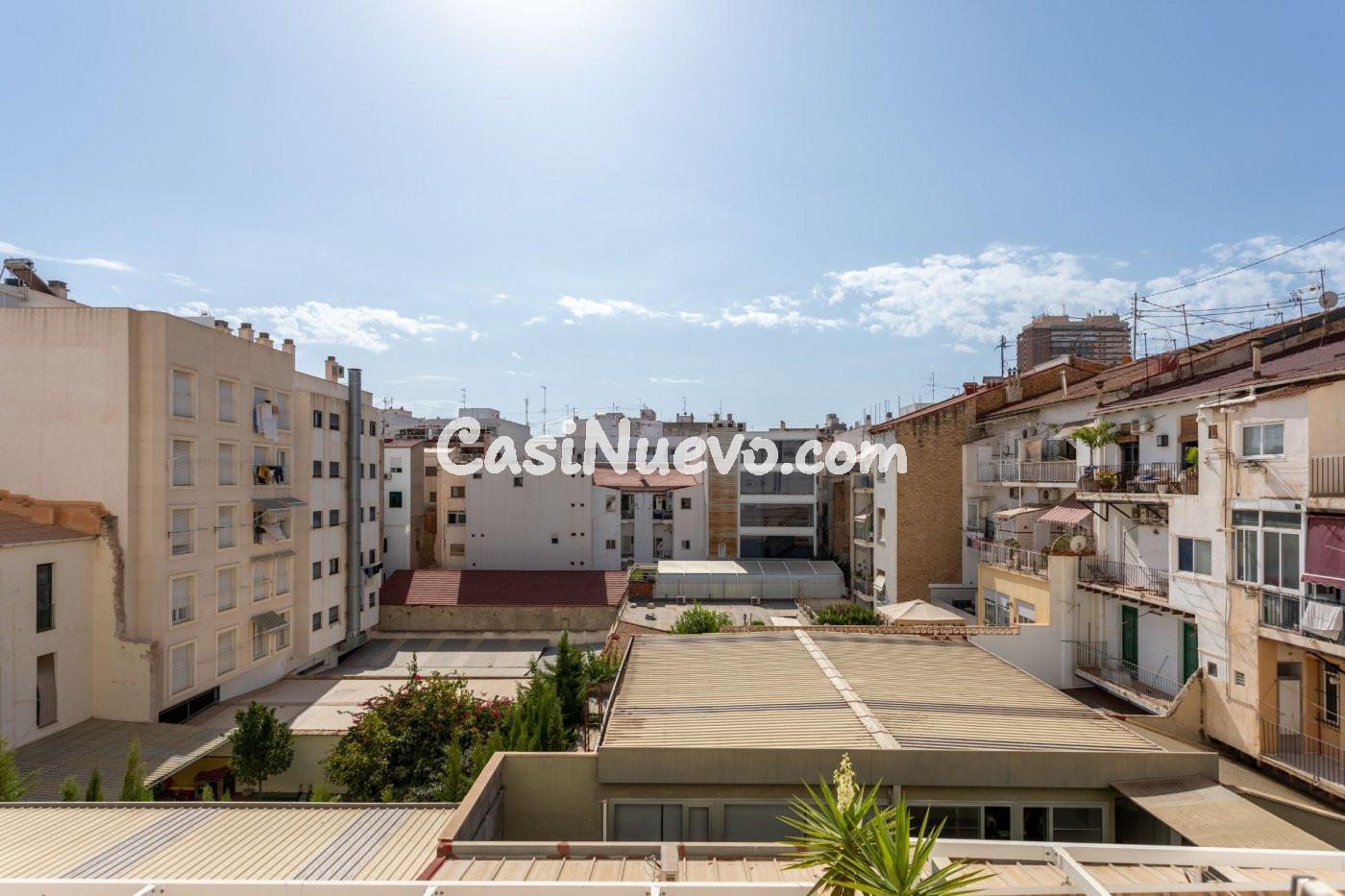 Piso de tres habitaciones reformado en Avda. Benito Pérez Ga - foto 17