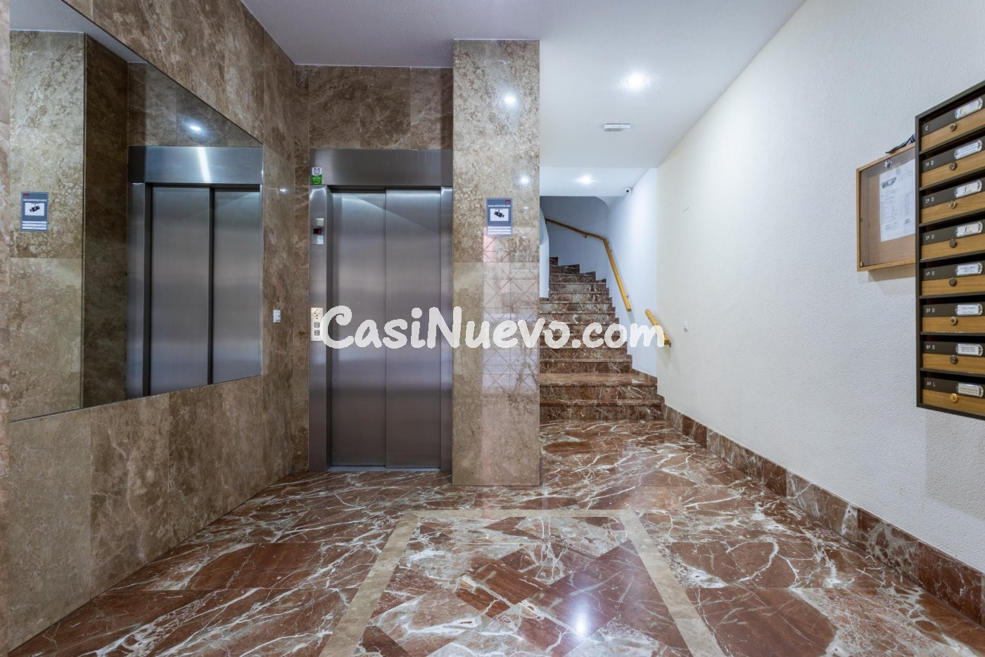 Piso de tres habitaciones reformado en Avda. Benito Pérez Ga - foto 18