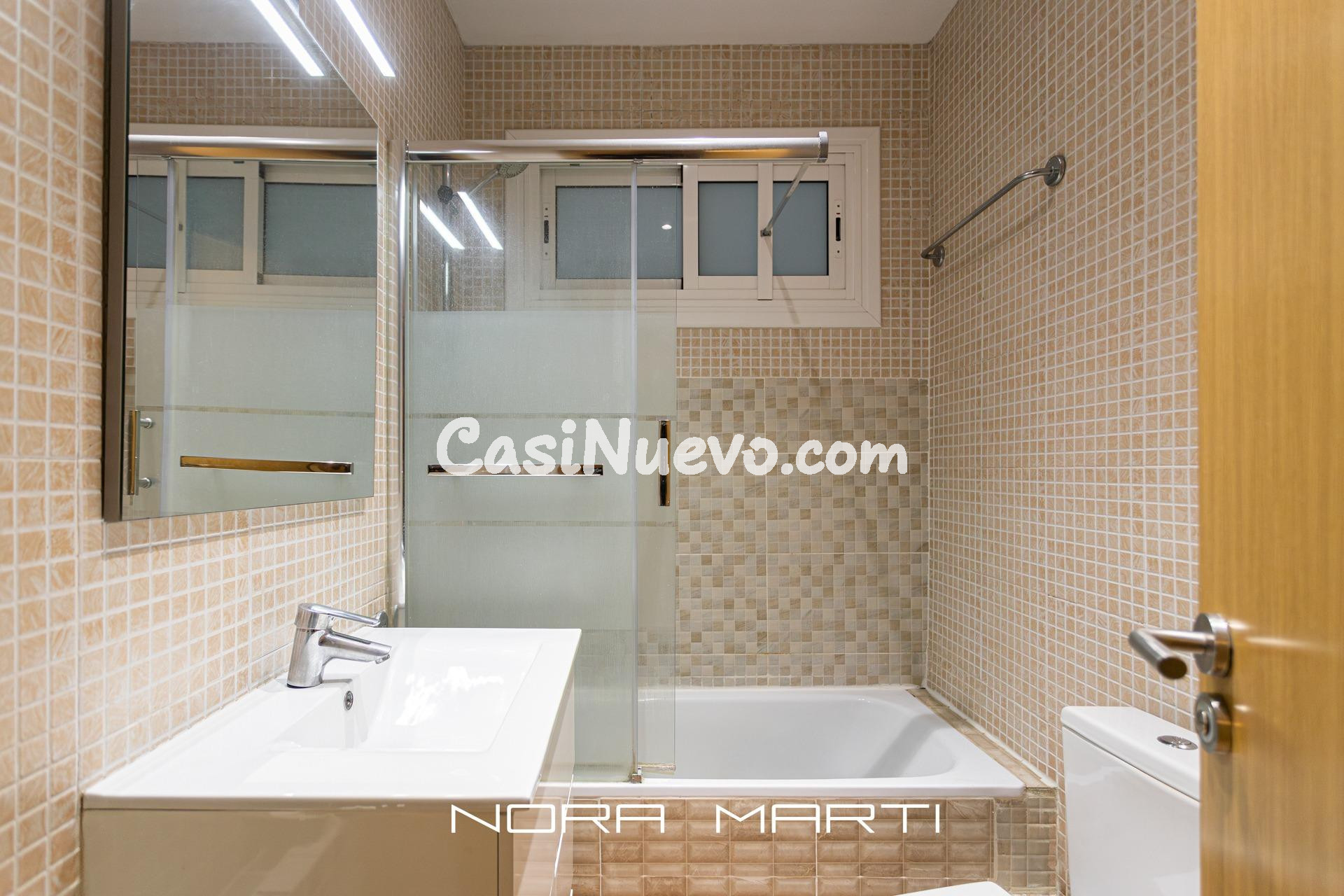 Piso en Venta en la calle Corcega /Viladomat - foto 25