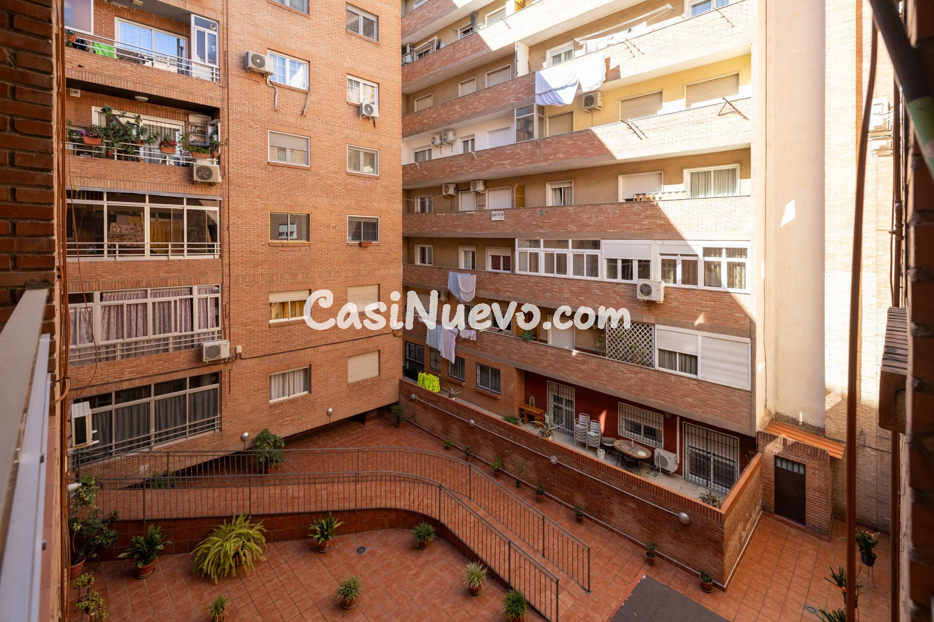 ¡Perfecto para invertir en Calle Pedro de Alarcón! - foto 24