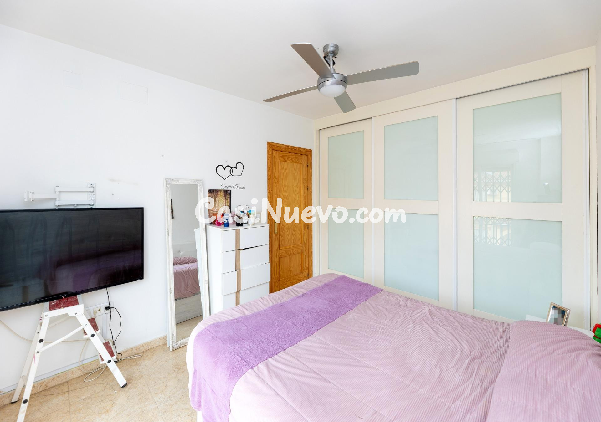 🏡✨ EXCLUSIVA CASA ADOSADA EN UNA DE LAS ZONAS MÁS DEMANDADAS - foto 10