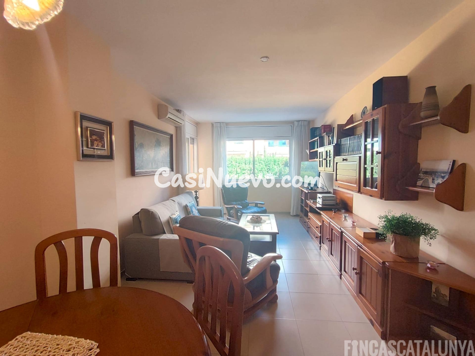 Luminoso piso con terraza y parking en Els Molins – Observat - foto 9