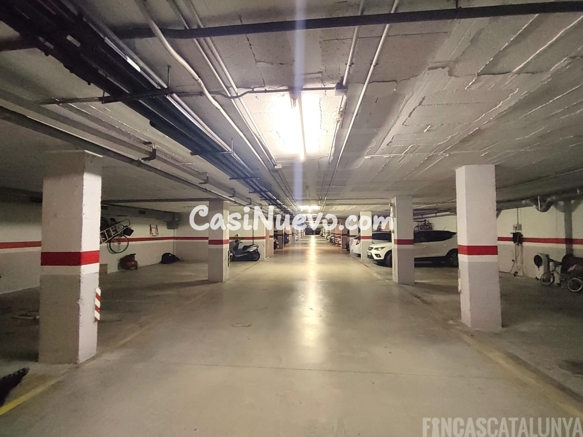 Luminoso piso con terraza y parking en Els Molins – Observat - foto 29