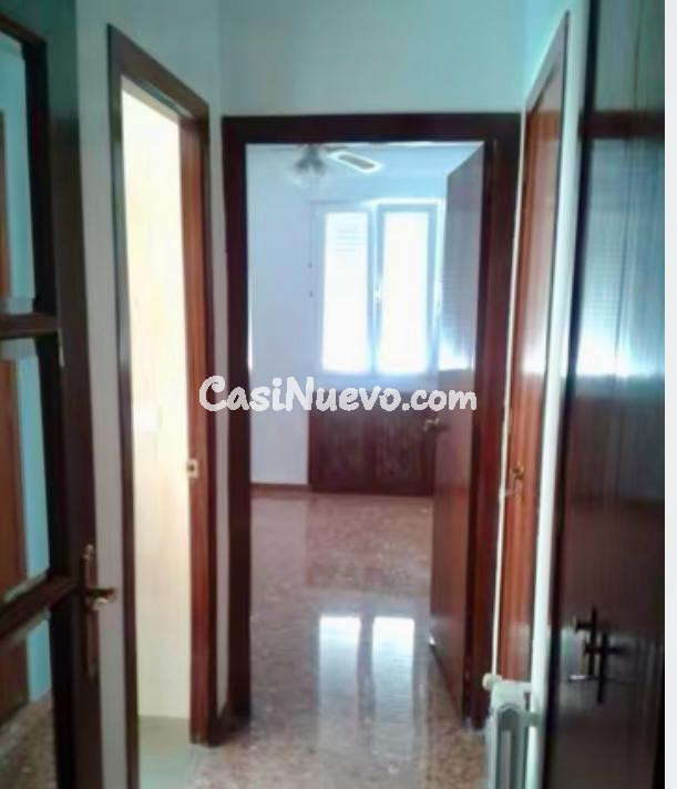 A. Piso en Venta en Centro de Córdoba — Avenida de América