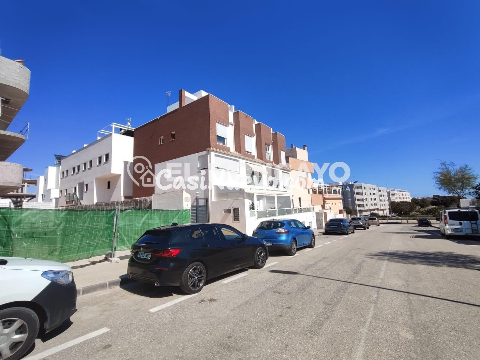Fantástica vivienda planta baja en exclusiva urbanización ce - foto 3