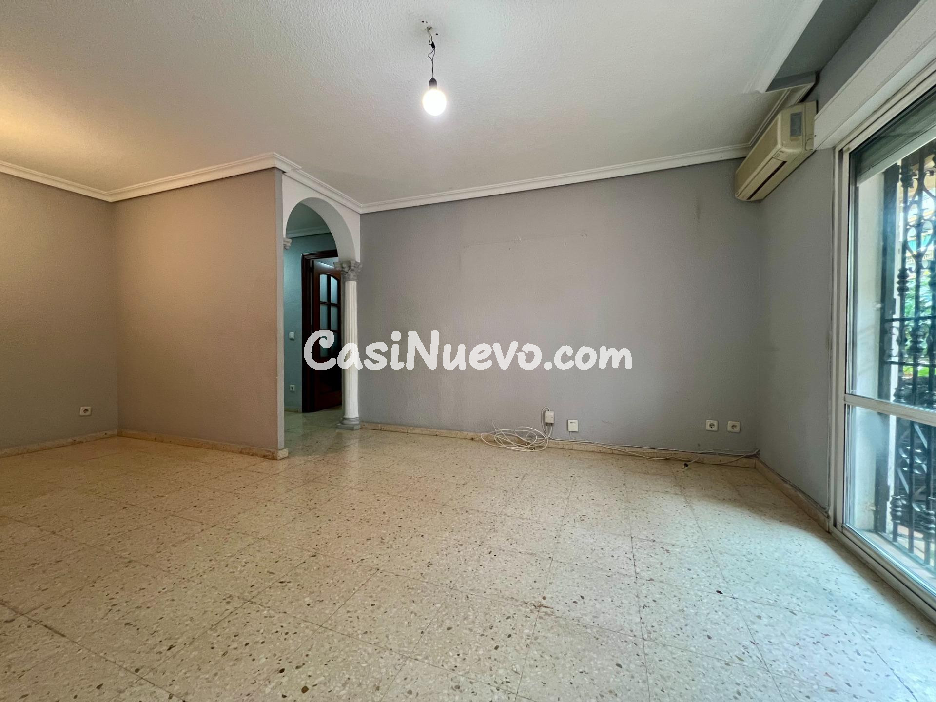 E. Piso con patios en Miralbaida – amplitud y comodidad - foto 7