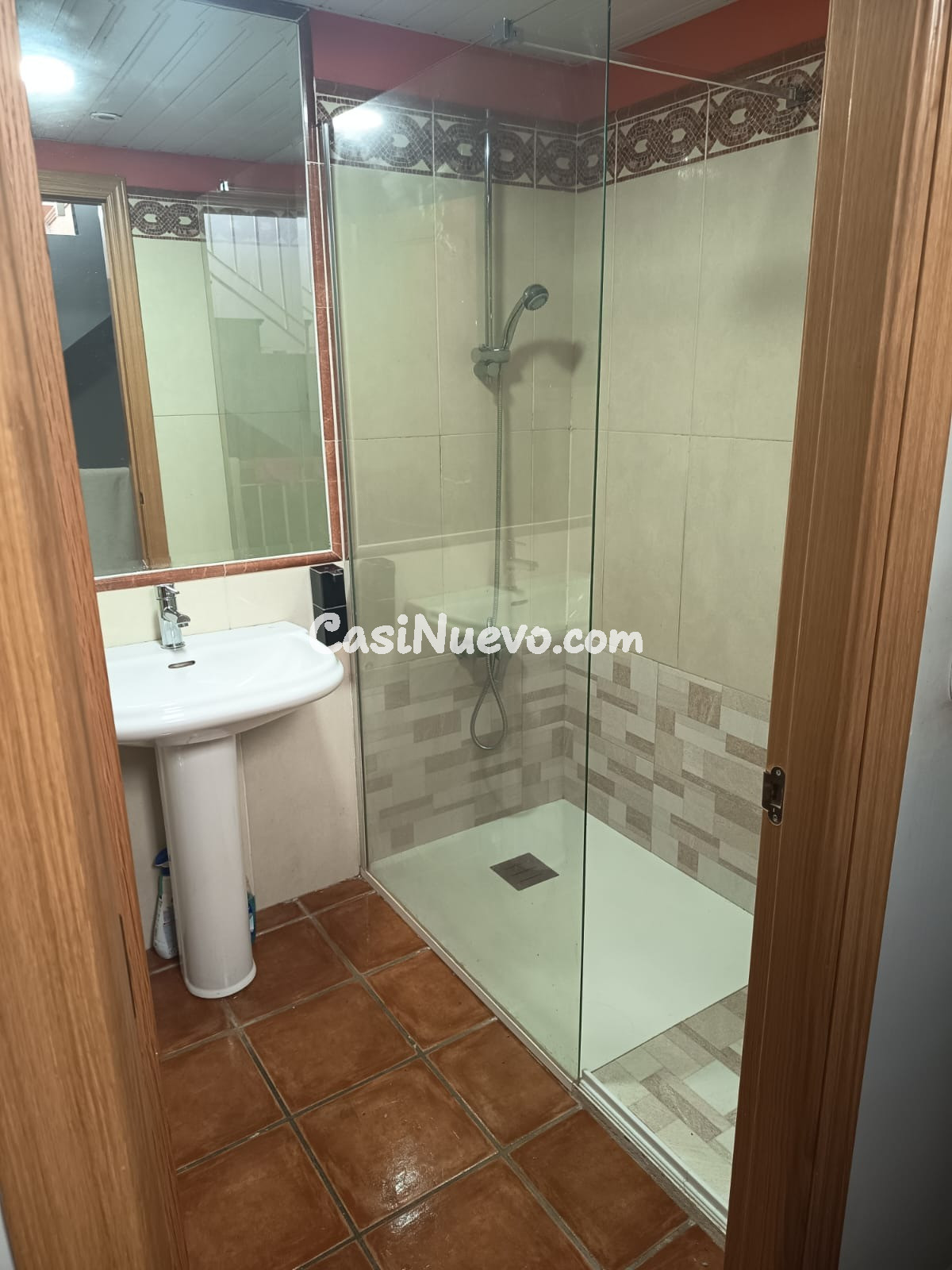 Magnífico adosado en Mirabueno – Esquina con mucha luz y ubi - foto 15