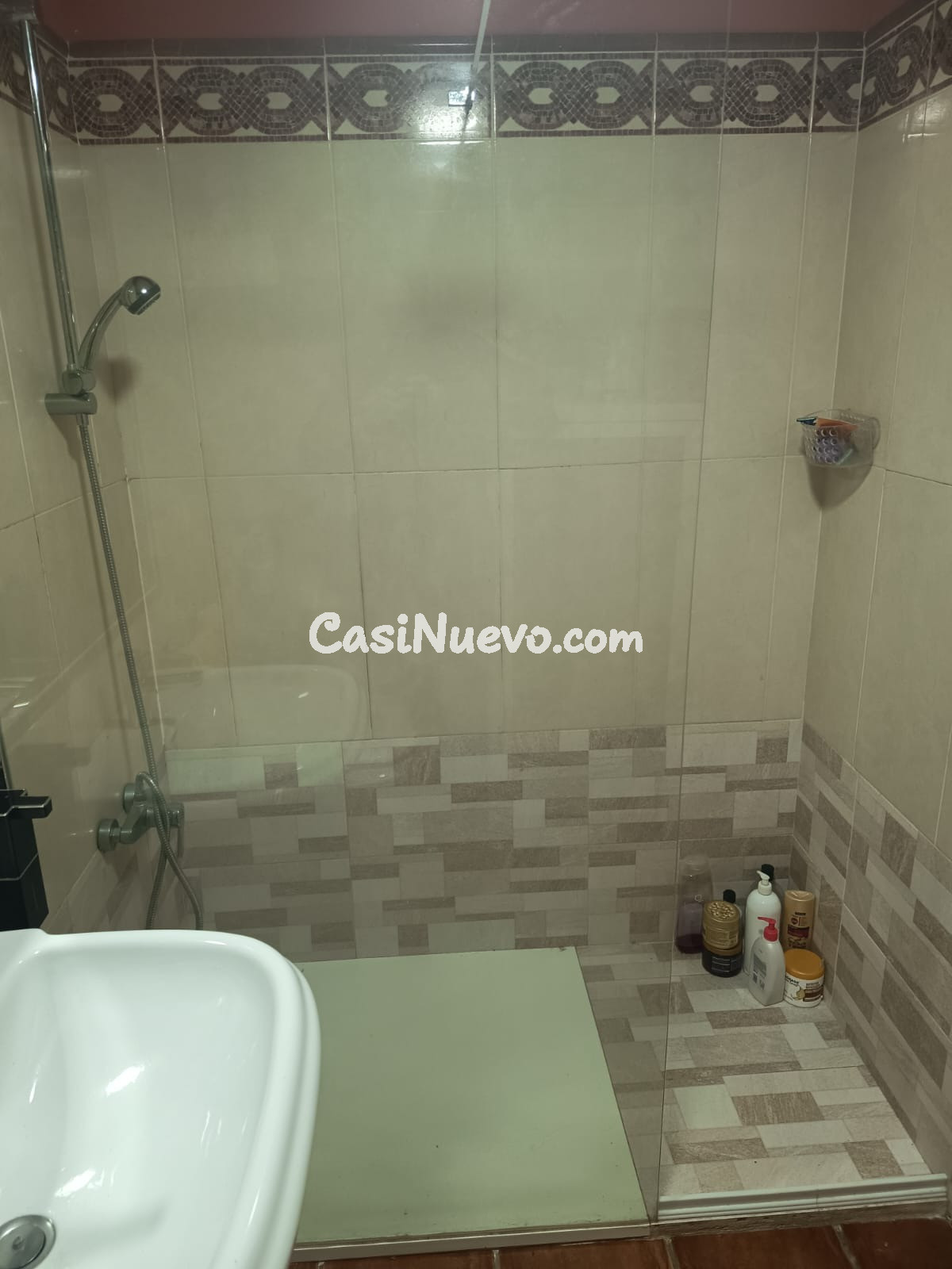 Magnífico adosado en Mirabueno – Esquina con mucha luz y ubi - foto 16