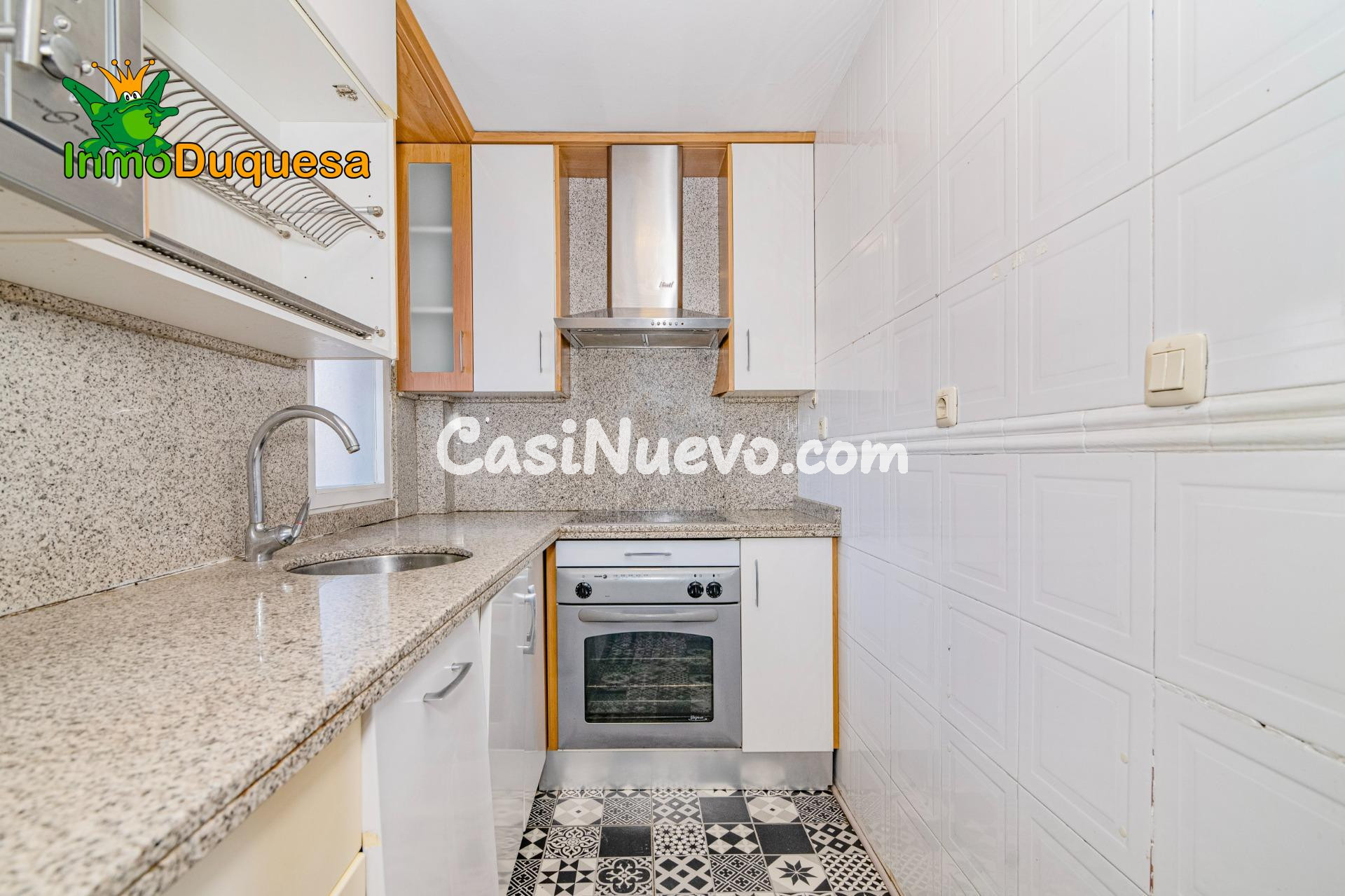 Ático con PISCINA en la entrada de La Zubia. Con 2 Dorm., 2  - foto 29