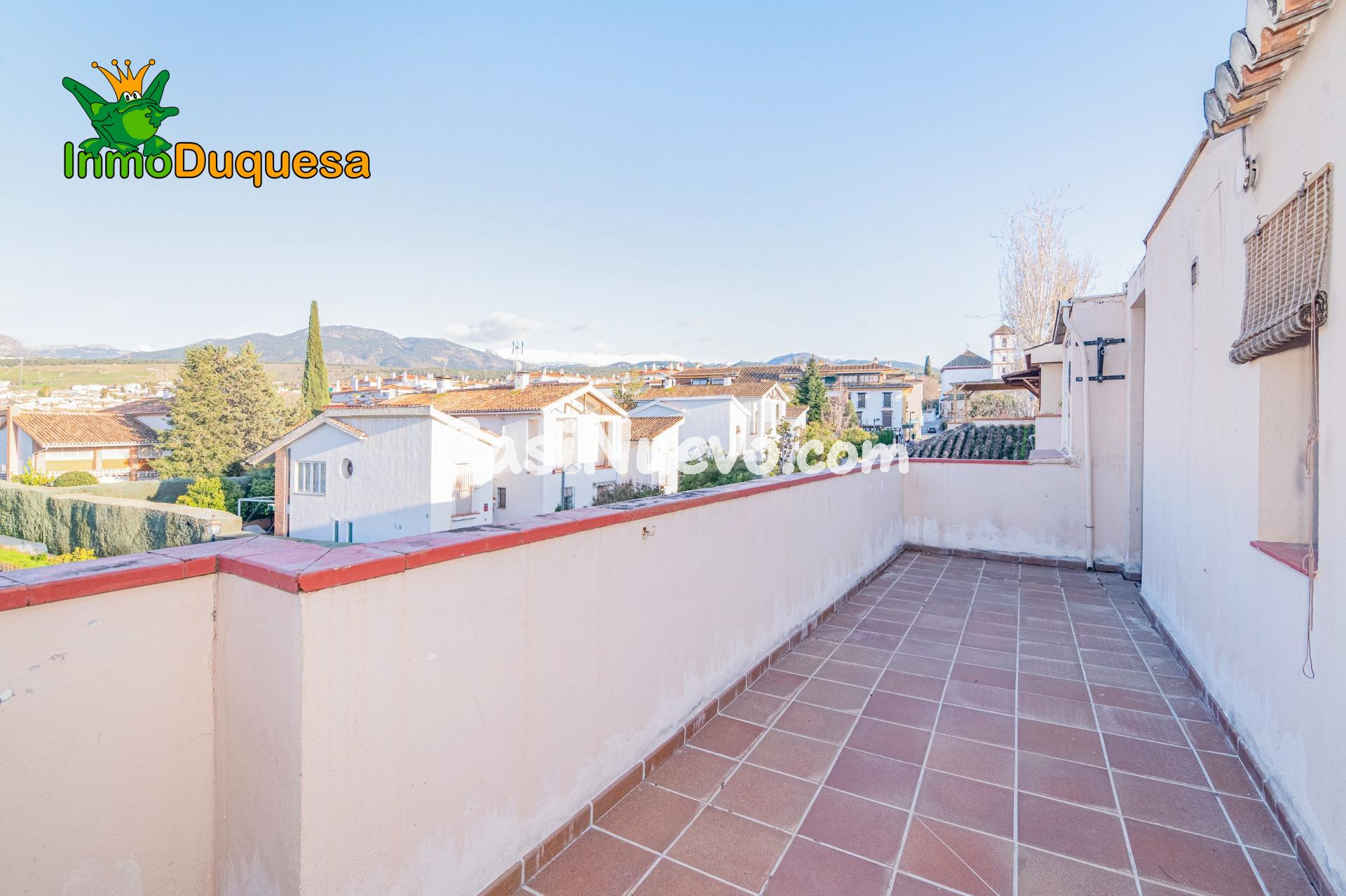 Ático con PISCINA en la entrada de La Zubia. Con 2 Dorm., 2  - foto 40