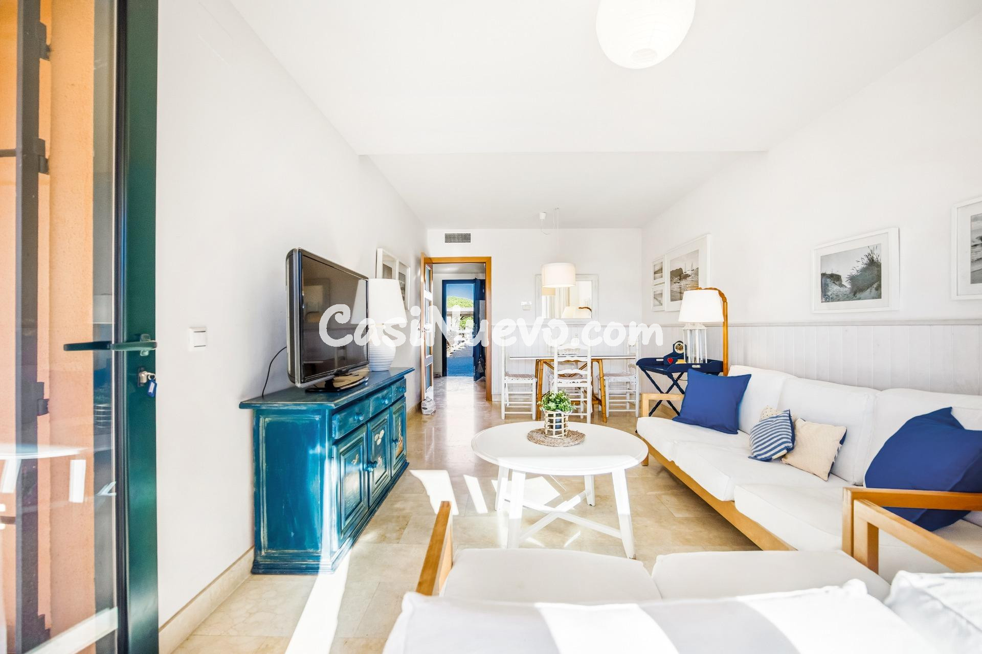 ADOSADO EN URBANIZACION EN EL NOVO SANCTI PETRI - foto 17