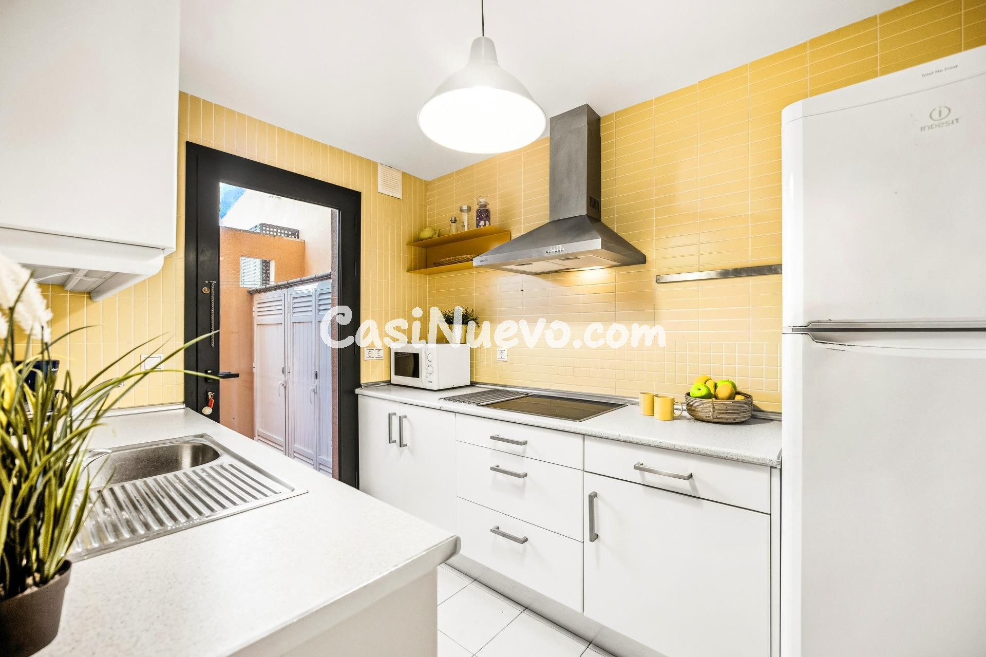 ADOSADO EN URBANIZACION EN EL NOVO SANCTI PETRI - foto 28