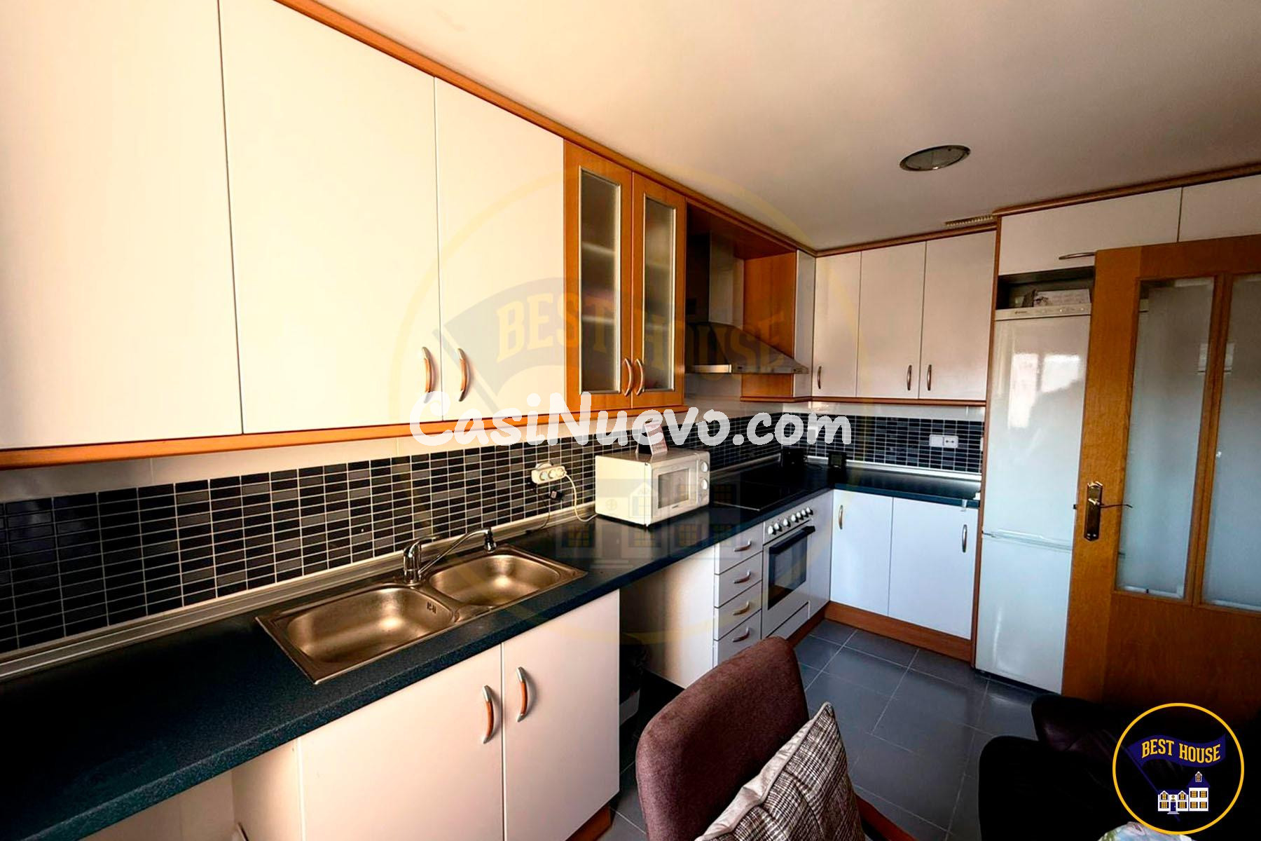 VENTA PISO EN ZONA DE LAS CAÑADILLAS - foto 7