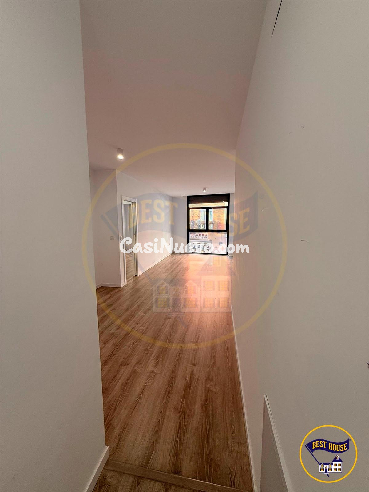 PISO EN ALQUILER EN EL CENTRO DE CUENCA - foto 12