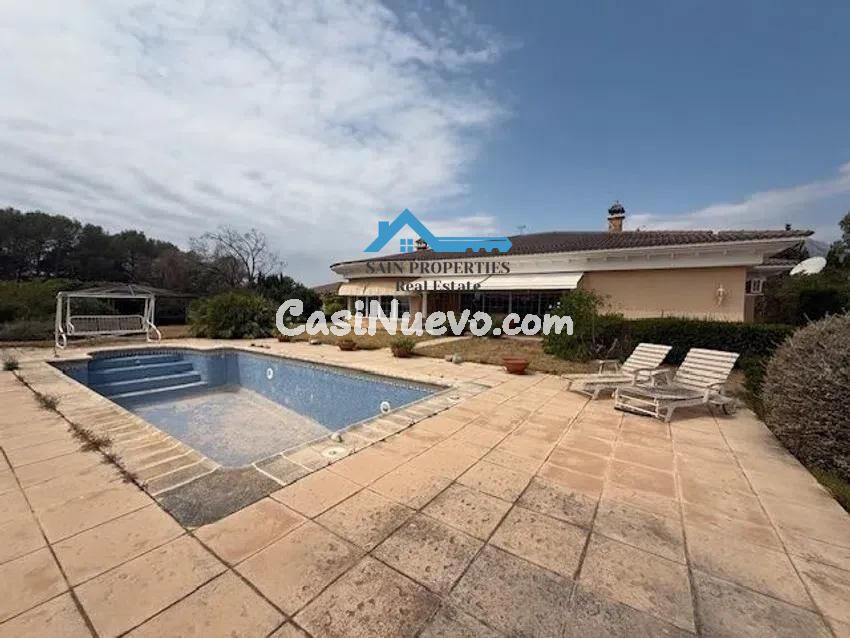 Espectacular Finca de una Planta: Privacidad, Cenador de Obr - foto 35