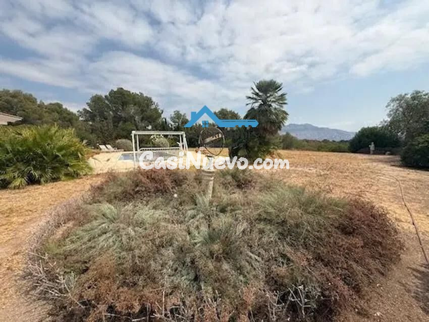 Espectacular Finca de una Planta: Privacidad, Cenador de Obr - foto 37